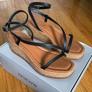 NWT Chicos Leather Wedge Espadrille Strappy Sandals / Heels! 7.5